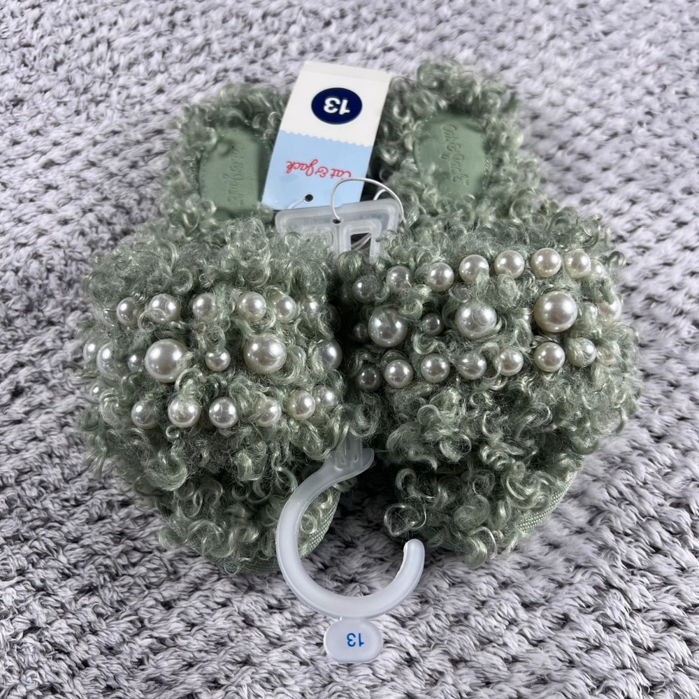 Cat‎ Jack Toddler Girls Slippers Size 13 Faux Fur Pearl Embellished Green NWT
